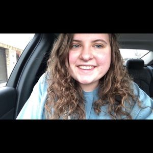 Meet your Posher, Maggie